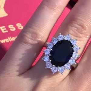 ROYAL SAPPHIRE RING, INSPIRED BY PRINCESS DIANA.